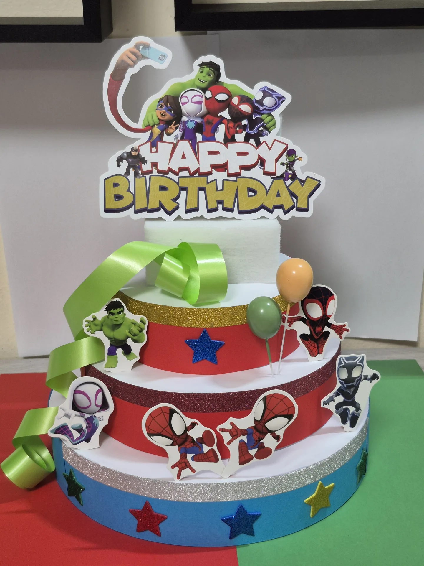 Torta finta tema Spidey