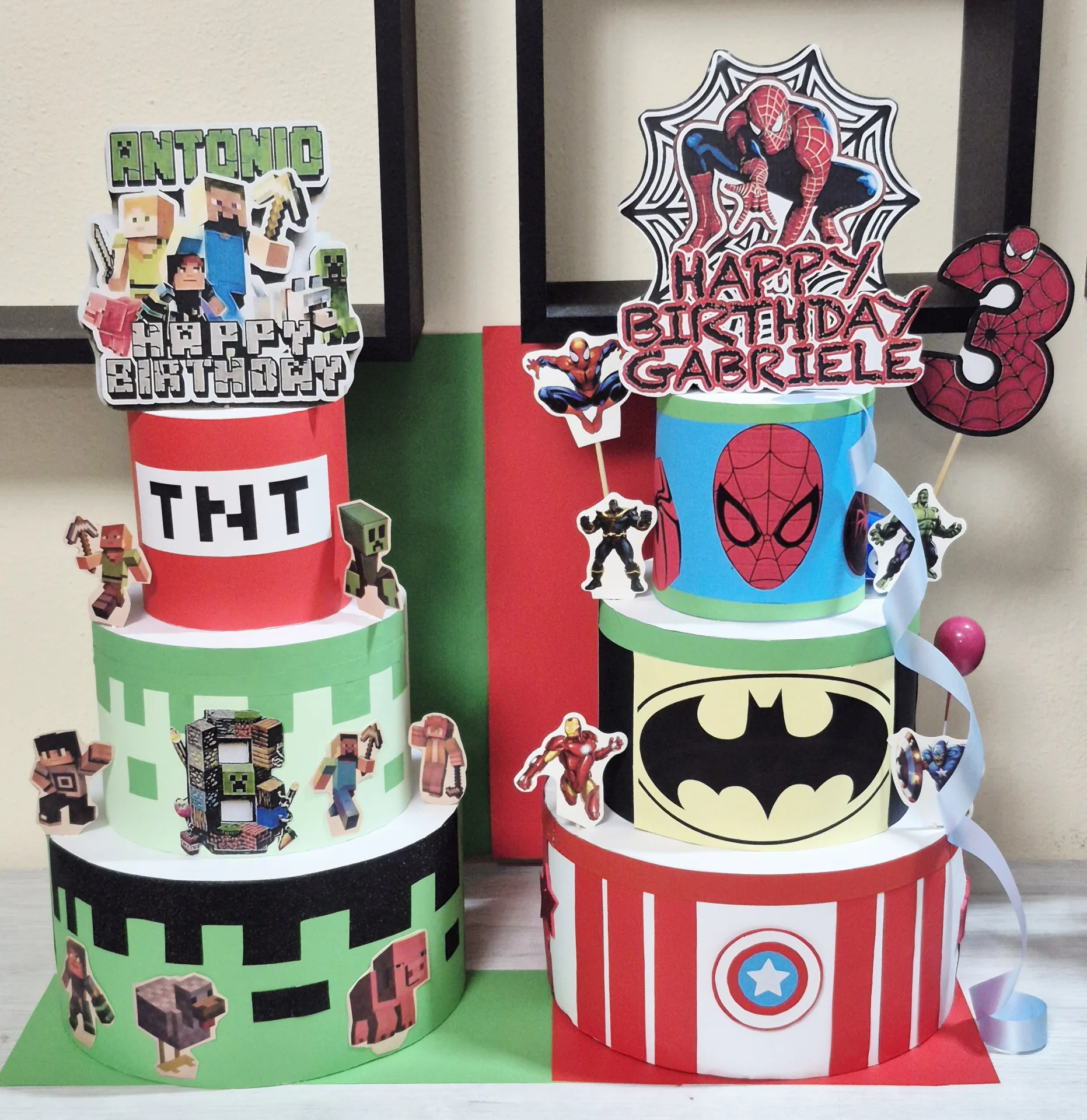 Torta scenografica tema Spiderman e Minecraft