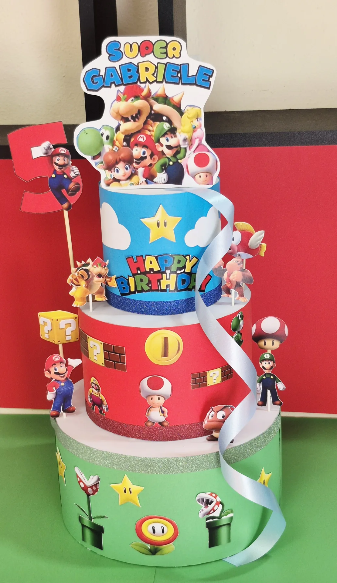Torta in polistirolo tema Super Mario Bros
